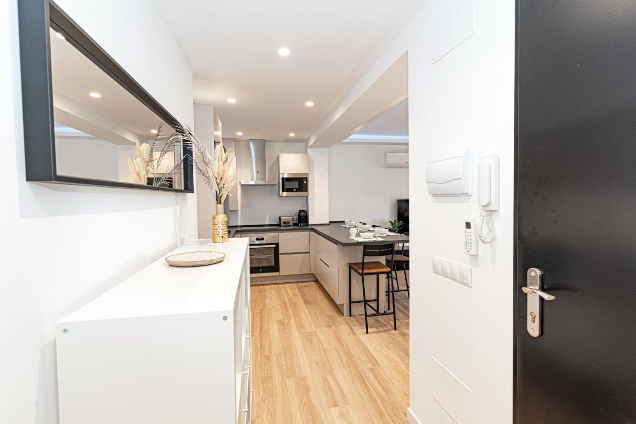 Acogedor Apartamento En Estepona Centro By Rent Me エクステリア 写真