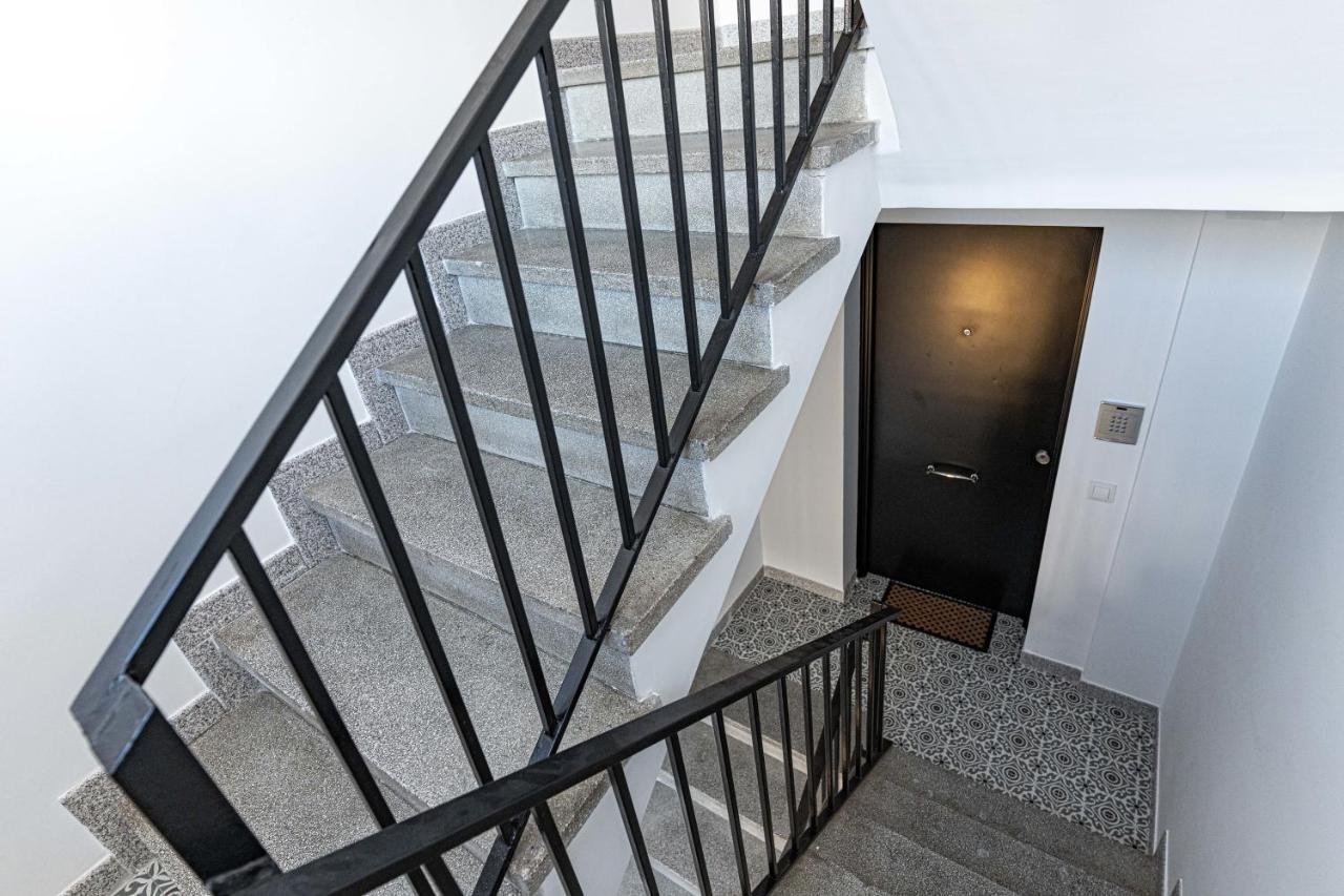 Acogedor Apartamento En Estepona Centro By Rent Me エクステリア 写真