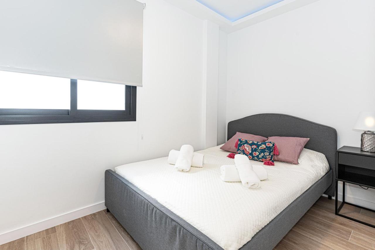 Acogedor Apartamento En Estepona Centro By Rent Me エクステリア 写真